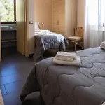 La Pietra 1 E La Pietra 2 *