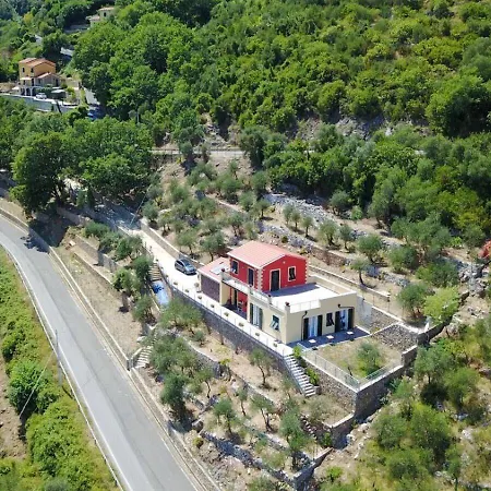 La Pietra 1 E La Pietra 2 * La Spezia