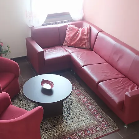 La Pietra 1 E La Pietra 2 * La Spezia