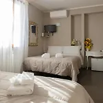 La Pietra 1 E La Pietra 2 * La Spezia