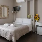 La Pietra 1 E La Pietra 2 *