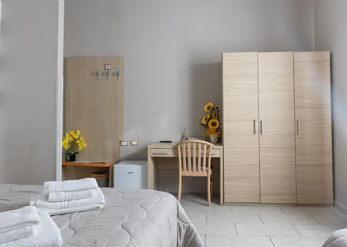 La Pietra 1 E La Pietra 2 *