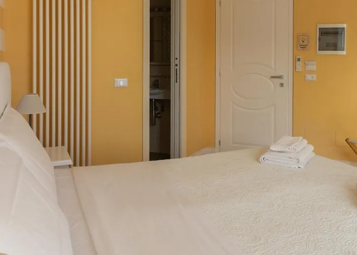 La Pietra 1 E La Pietra 2 La Spezia